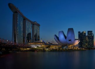 Сингапур продолжает применять блокчейн