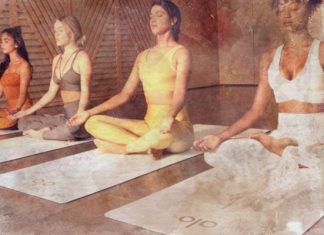 Alo Yoga дарит покупателям бесплатные NFT в магазине Alo Yoga